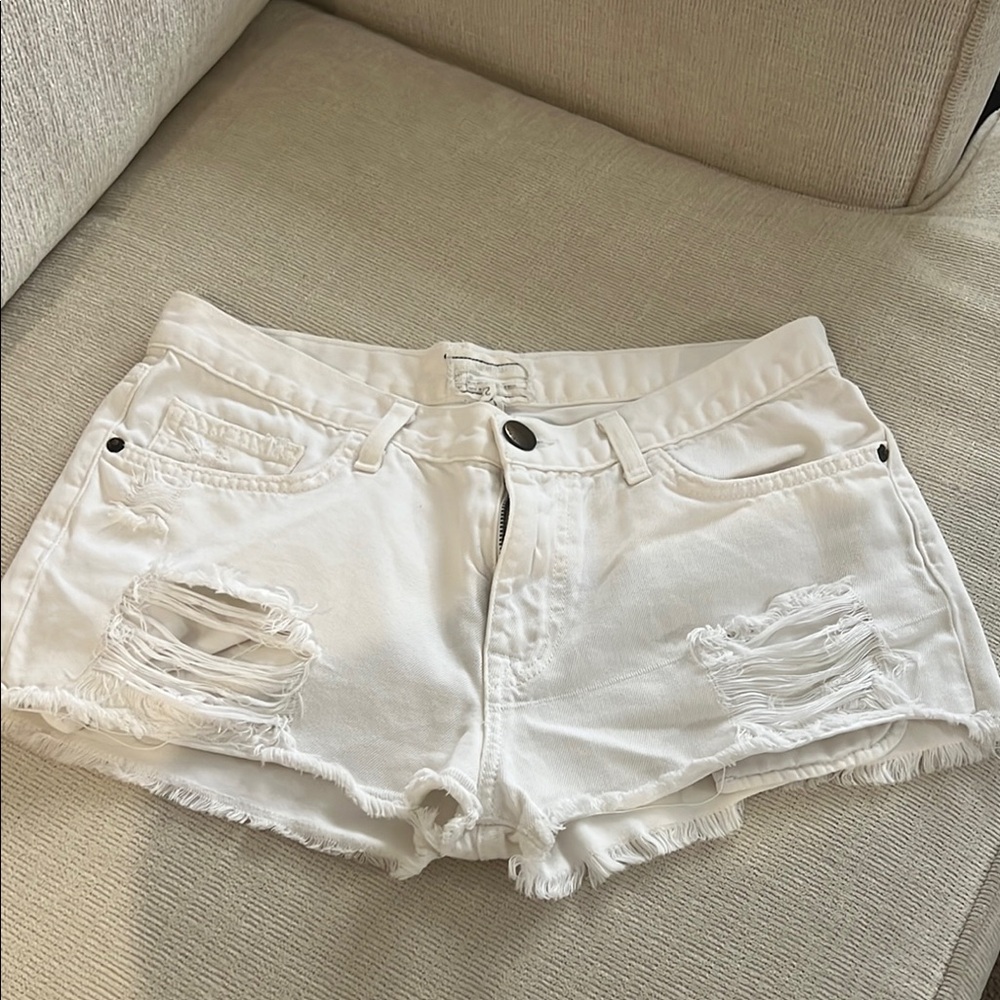 Current Elliot Women's White Distressed Denim Shorts